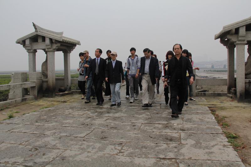 余光中千步洛阳桥史一大步