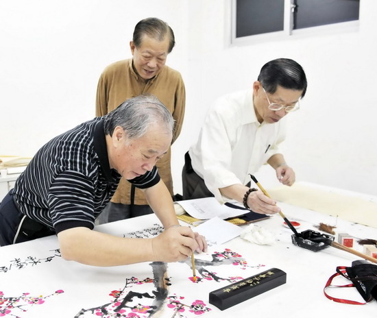 現場揮毫字画俱老