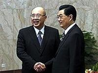 吴伯雄晤胡锦涛提一国两区