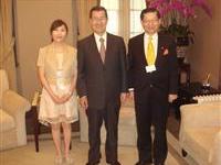 萧万长在总统府接见陆炳文