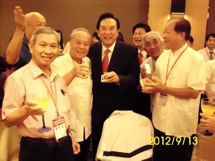 台北花莲粥友会聚海协会长