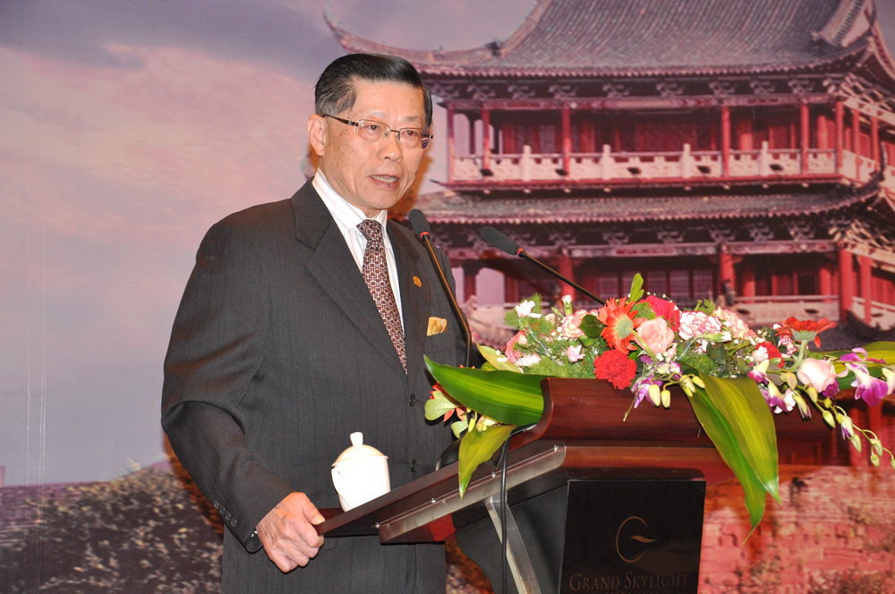 陆炳文講河洛文化敷施赣台