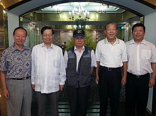 九十周年庆典筹委开决策会
