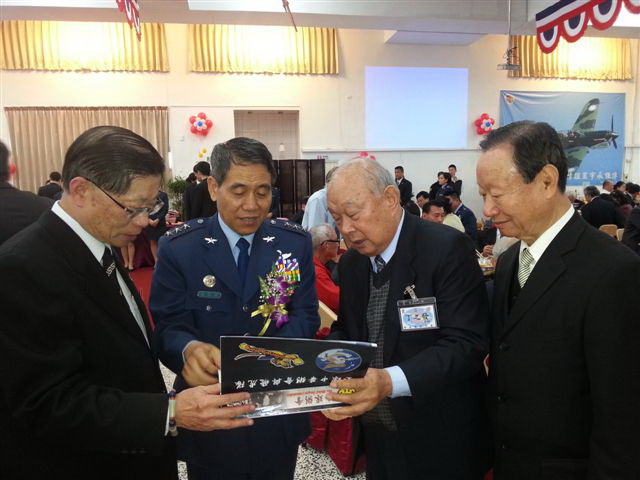 台空军司令员诚邀总统餐会