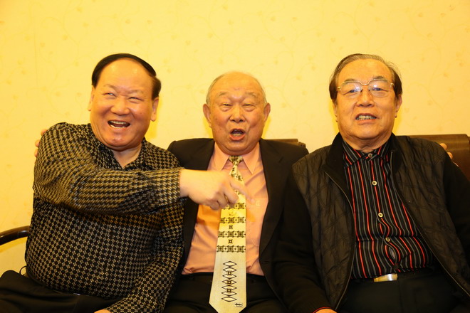 两岸三上将排排坐难掩喜悦
