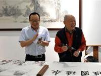 丁之发为巨幅马作题写画名