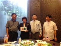 國民黨副主席會同名村訪團