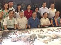 合绘初步完善作者并画入镜