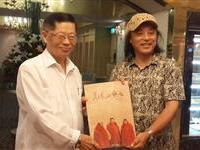 赣风杂志社长秦洪渊来专访