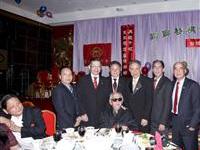 大家一锅粥没人可置身镜外