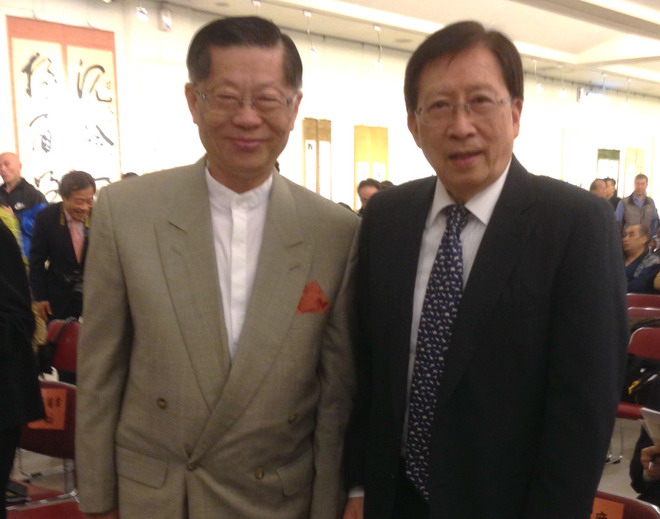 刘兆玄陆炳文合摄于国父馆