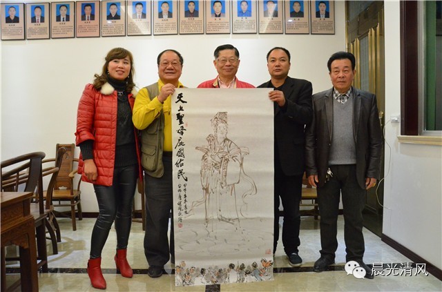 唐健风绘圣像赠灵溪妈祖庙