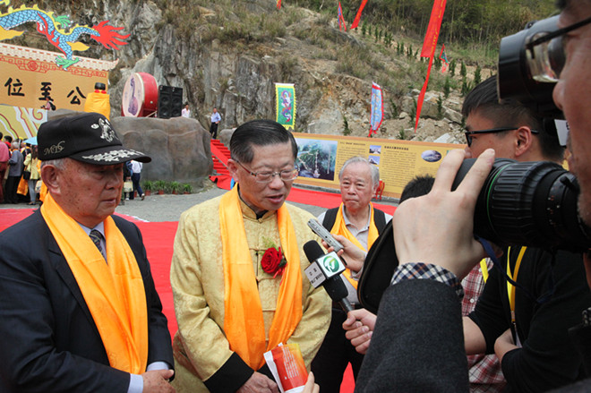 乙未清明朝黄山拜粥祖受访